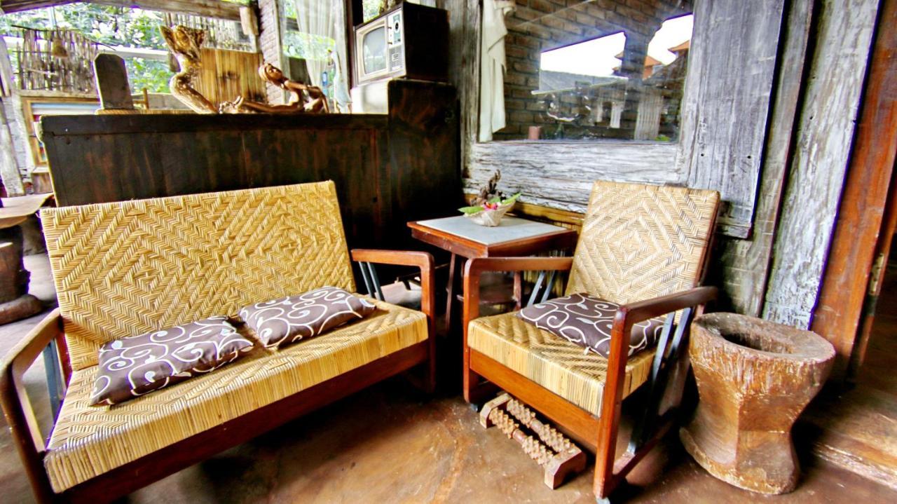 Santhiku Hotel & Spa Ловіна Екстер'єр фото